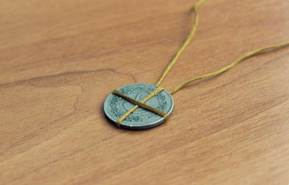 Horde amulet to attract good luck